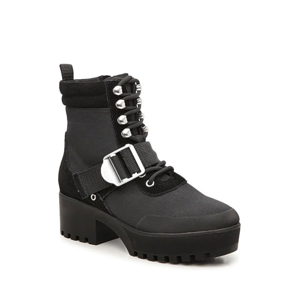 Steve Madden
Nayra Platform Combat Boot
